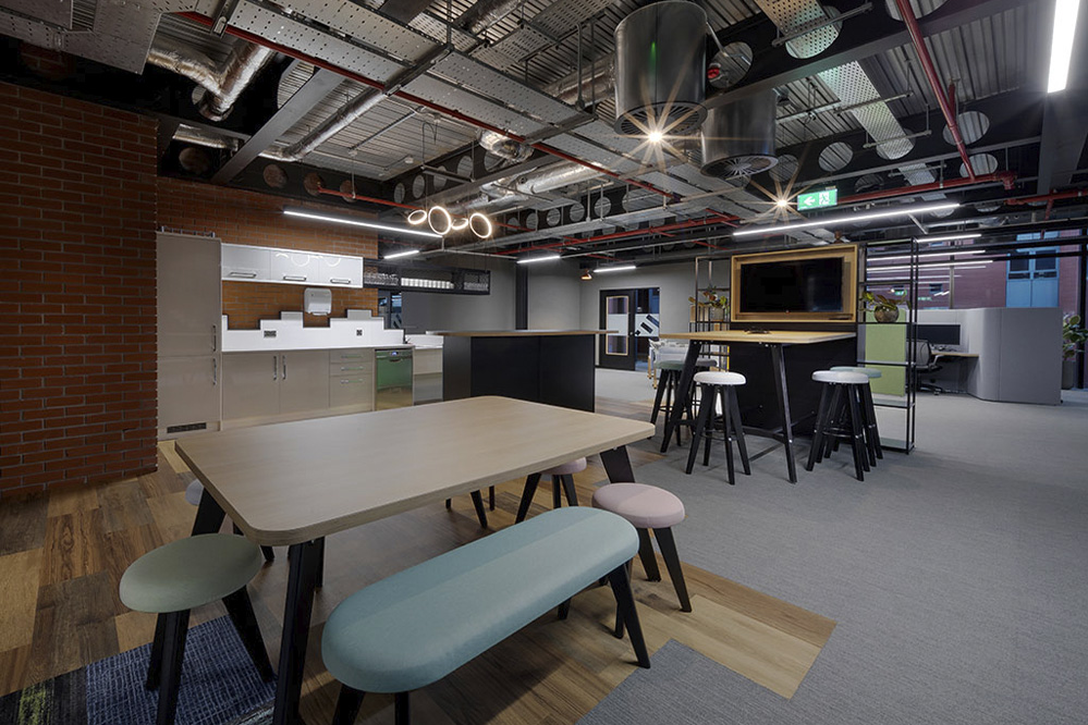 Flexible-Office-Furniture-Solutions