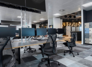 bespoke-office-solutions-desk-bench